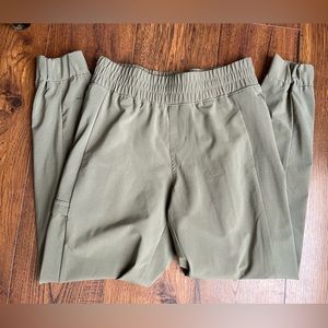 Women’s Columbia joggers